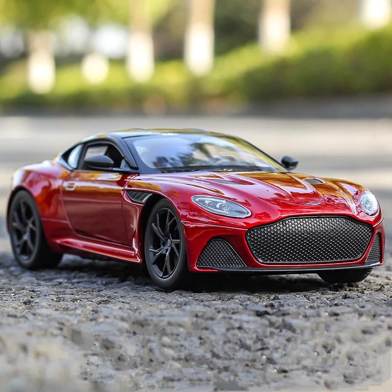 1/22 Aston Martin DBS Superleggera Alloy Sports Car Diecasts & Toy Vehicles Metal Car Model Simulation Collection Toys Gift