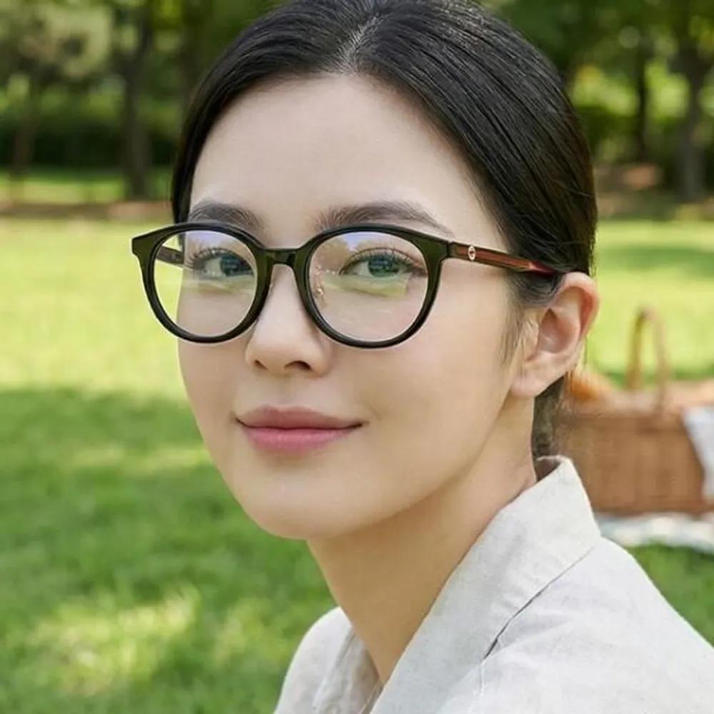 

[Gucci] Eyeglass Frames GG1867OK 001 Women s Round Horn-rimmed Glasses