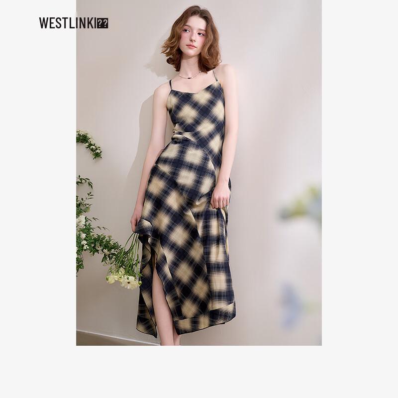 

Women s Plaid V-Neck Strap A-line Midi Dress M