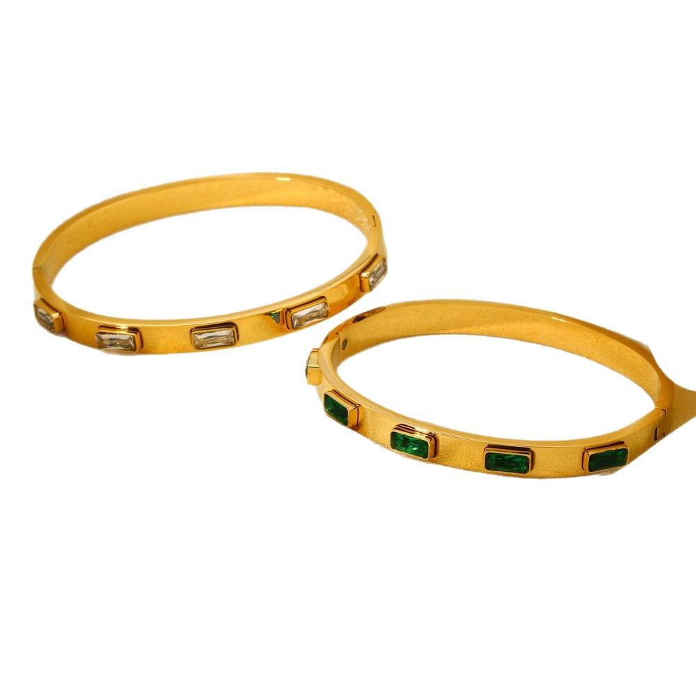 Ins Retro Light Luxury Stainless Steel Emerald White Square Diamond Buckle Bracelet Plated with 18K Gold Waterproof Jewelry Women