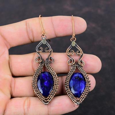 Orecchini Zaffiro Blu Sfaccettato Orecchino Avvolto in Filo di Rame Gioielli Fatti a Mano con Pietre Dure Autentiche Orecchino di Design Gioielli in Filo di Rame Regalo Per Lei