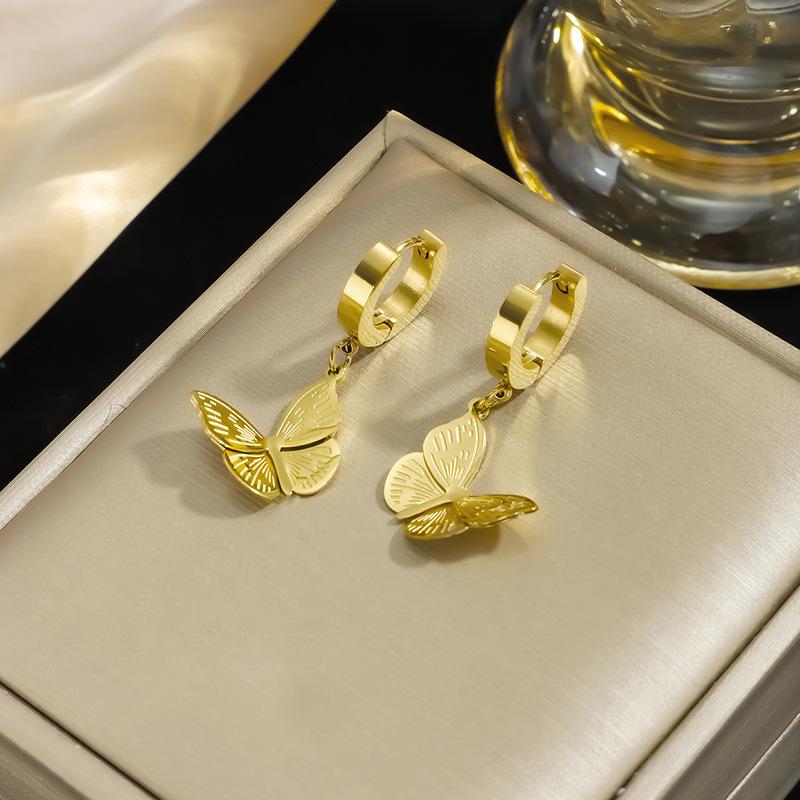 Korean Style Geometric Butterfly Necklace - Titanium Steel Clavicle Chain for Women