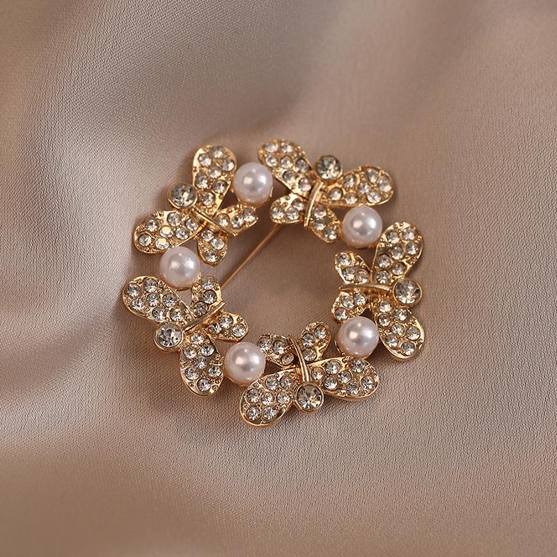 2026 High-End Butterfly Brooch: Elegant Summer Accessory for Shirts and Suits