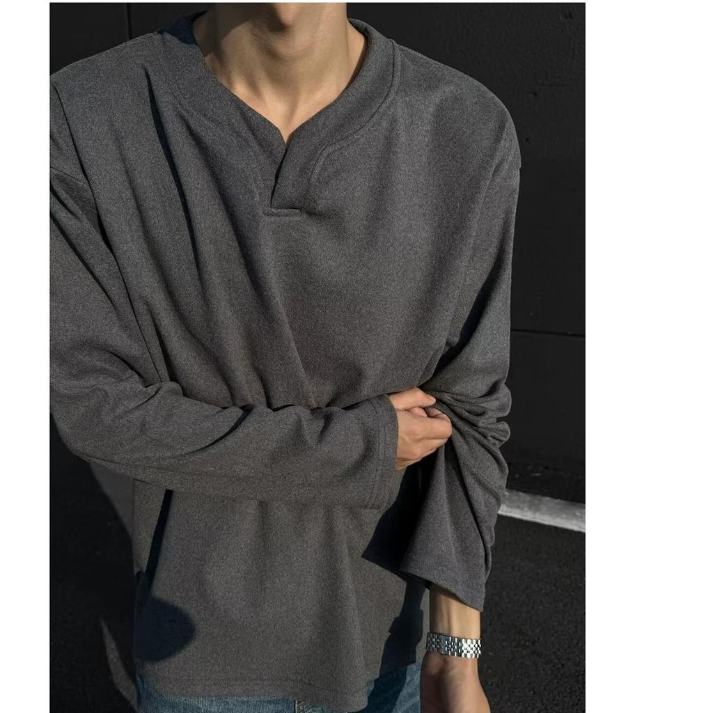 Unisex Solid V-Neck Knitwear: Korean Style Versatile Casual Top