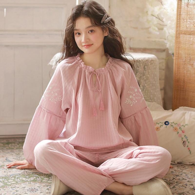 Spring new pajamas women's pure cotton cotton yarn women's French pullover can go out air-conditioned room long-sleeved set 11