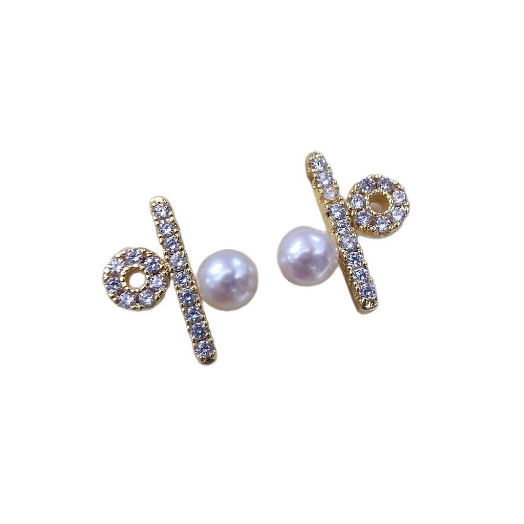 Natural freshwater pearl earrings with simple percentage, micro inlaid zircon, versatile pearl earrings