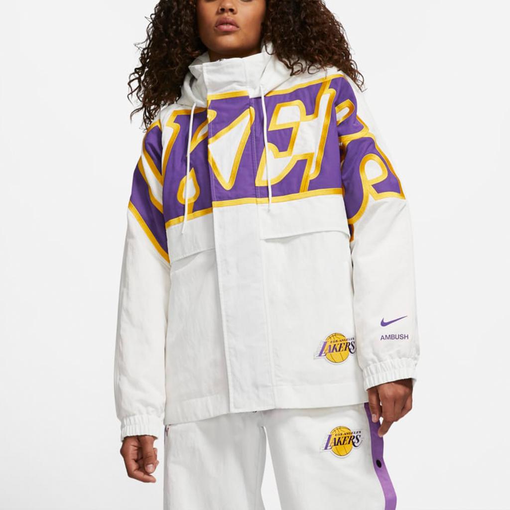 Nike Ambush X Nba Lakers Veste à capuche en coton ample à manches longues et imprimé de lettres pour femme Vêtements d'extérieur Blanc DB9564-121