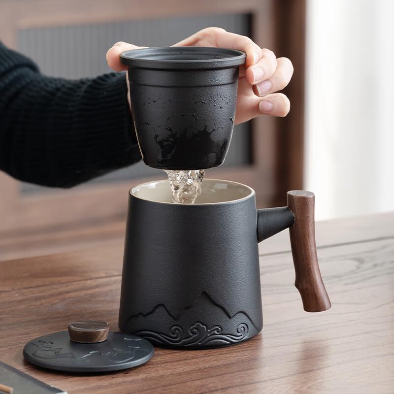 Zhai Qingsong Ceramic Tea Separation Office Mug with Infuser