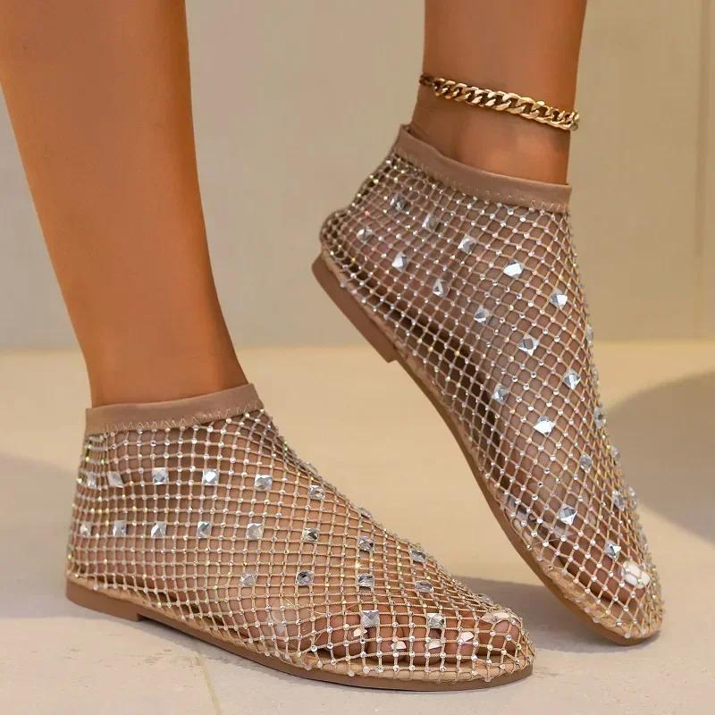 Women's Sandals 2024 Hot Selling Hollow Sexy Water Diamond Flat Bottom Mesh Sandals New Outdoor Women's Slippers Sandal