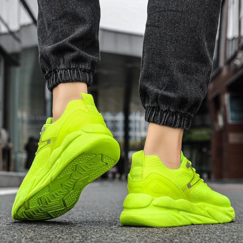 Herren-Sportschuhe, Outdoor-Herren-Fitness-Laufschuhe, große Bergsteiger-Sportschuhe