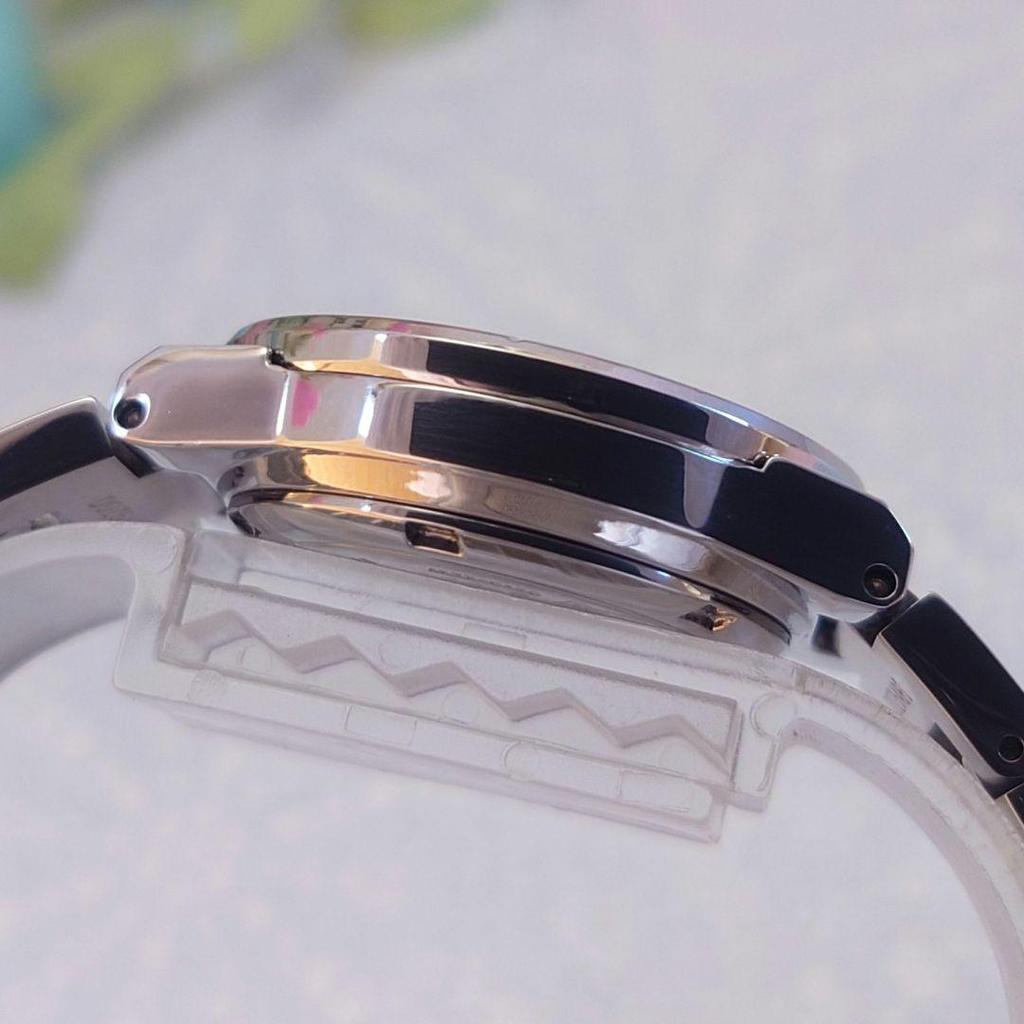 [USED] Price Reduced! SEIKO LUKIA Women's Watch 4F32 Silver