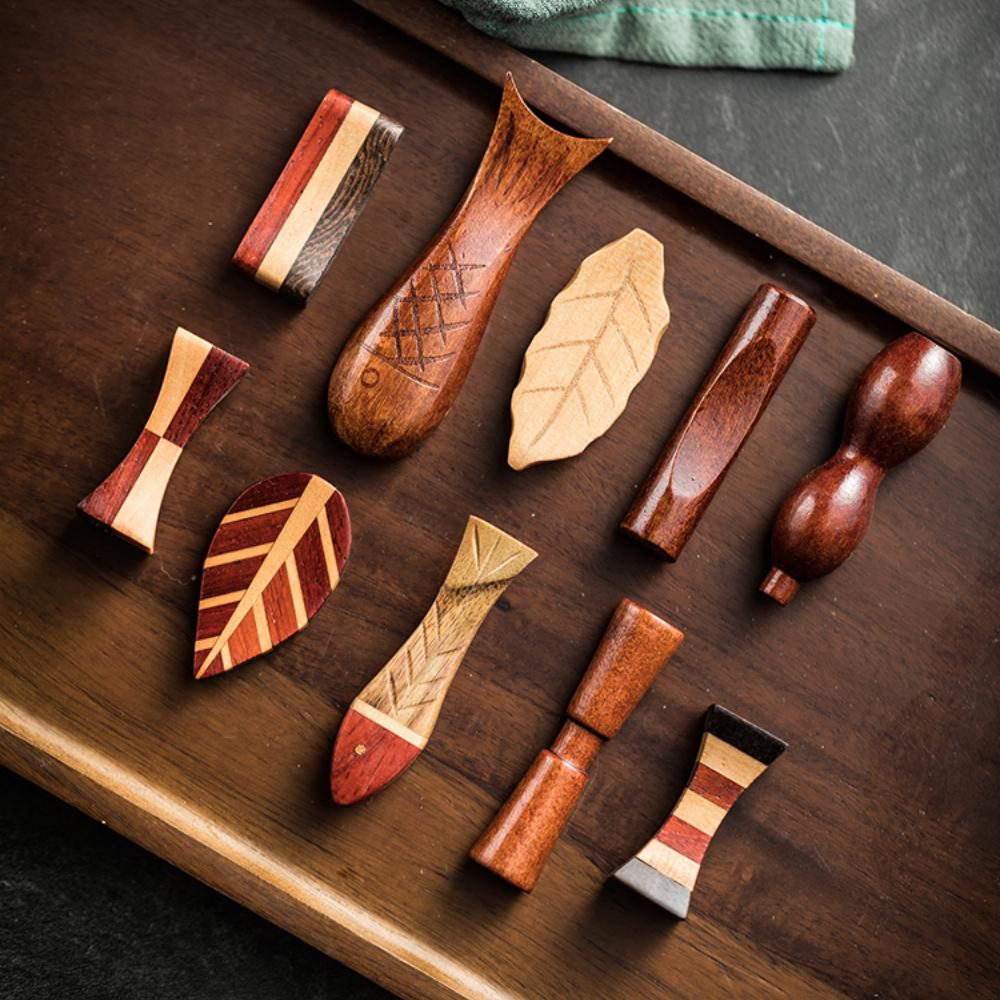 Supporto creativo per bacchette in legno Porta cucchiaio personalizzato per cucina Espositore per stoviglie da ristorante Articoli eleganti per la tavola da pranzo