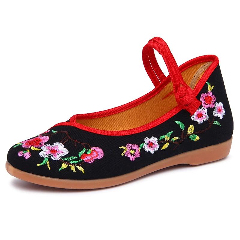 Women's Spring Flat Heel Design Casual Cloth Shoes