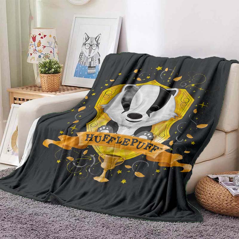 Hogwarts Full Moon Line Art Blanket Harry Potter Cartoon Flannel Blanket Throw Blanket Soft Children Banket Fan Blanket