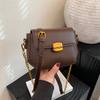 IELGY Messenger Bag Fashionable Classy Chain Messenger Bag