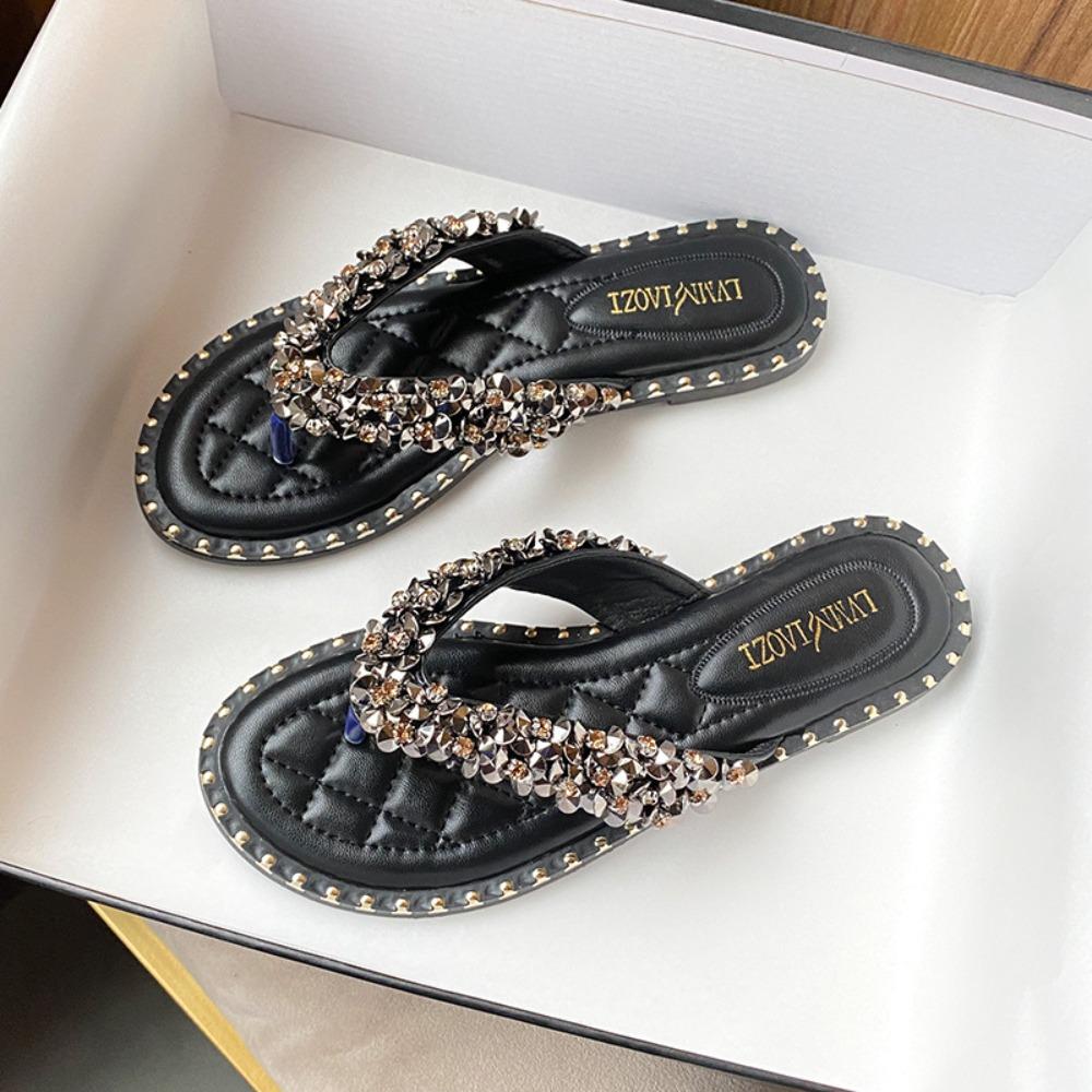 Fashion Flat Bottomed Slippers for Women's 2025 Summer New Water Diamond Clip on Flip Flops for Outdoor Wear Oversized Slippers 41-43