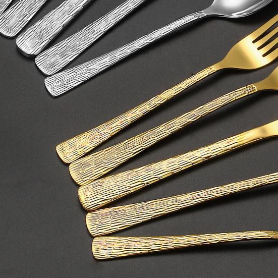 Messer Gabel Löffel Set Edelstahl Besteck Rutschfester Bequemer Griff Steakmesser Dessertlöffel Teegabel für Westliches Essen Spülmaschinenfest