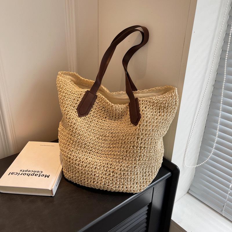 New Summer Single Shoulder Straw Woven Bag Straw Bag Large Capacity Women's Handmade Woven Bag Holiday Beach Bag Tote Women's Bag