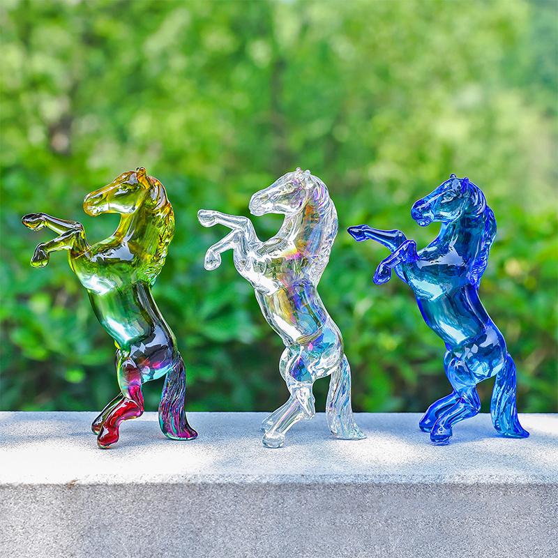 2026 Zodiac Horse Statue Feng Shui Collection Crystal Light Luxury Horse Sun Catcher Ornament Home Desktop Decoration