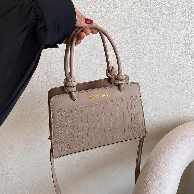 Trendy New Product Casual Temperament Portable Commuter Bag Women's Fashion Simple Shoulder Small Square Bag Messenger Bag