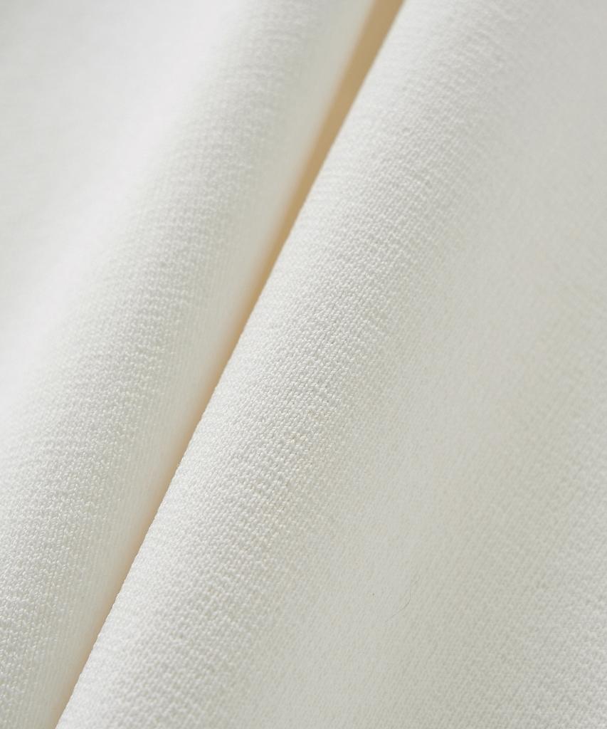 Seteo (W) Square Slim Fit Half Knit White