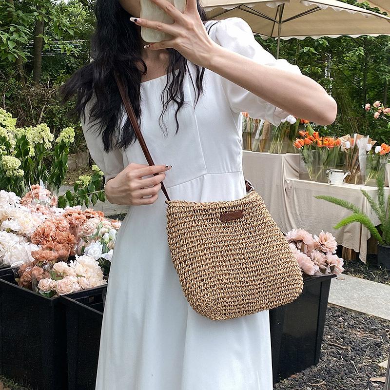 Summer simple big bag women's 2025 new fashion women's bag casual shoulder bag versatile messenger straw bag