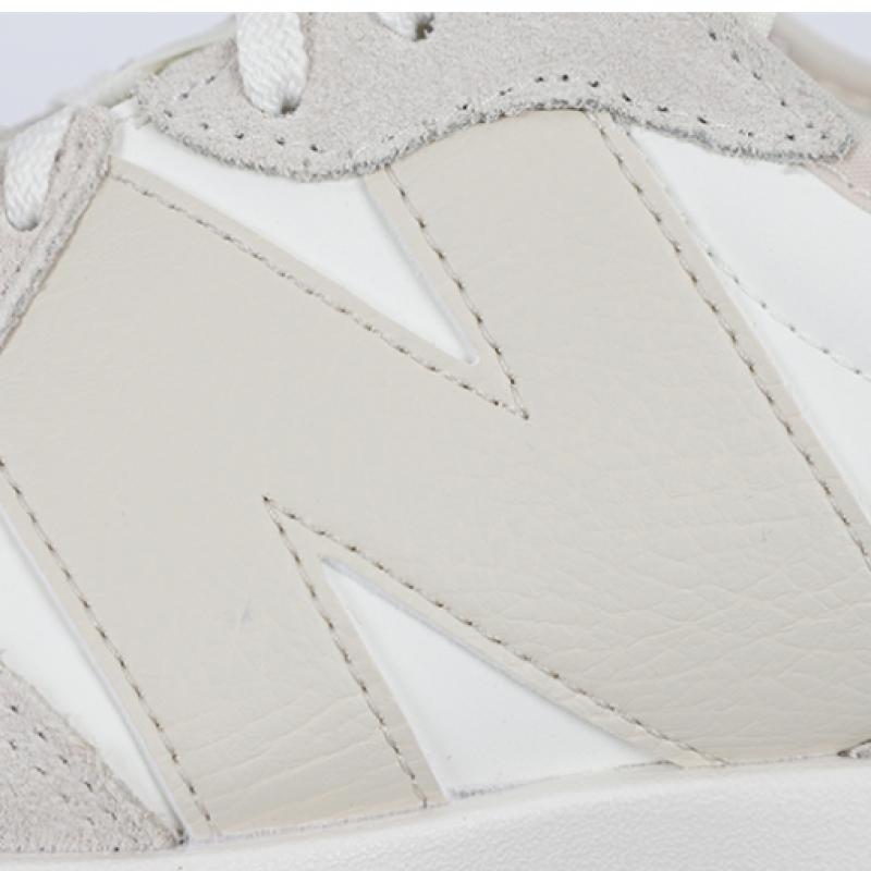 New Balance Genuine 327 Moonbeam Timberwolf