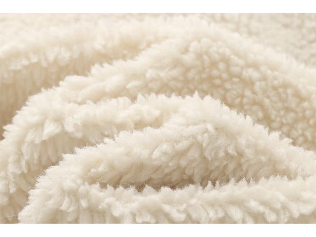 2024 Fall/Winter Women's Faux Fur Solid Color Overcoat: European & American Style