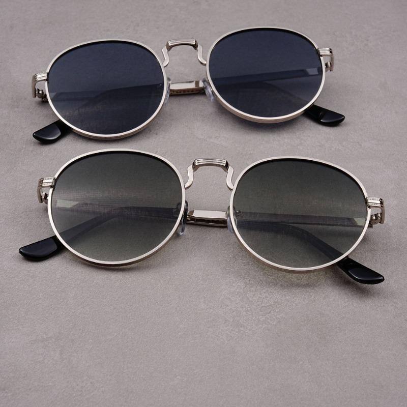 

2PCS New Retro British Style Circular High-end Sunglasses for Tourist Street Pography and UV Protection