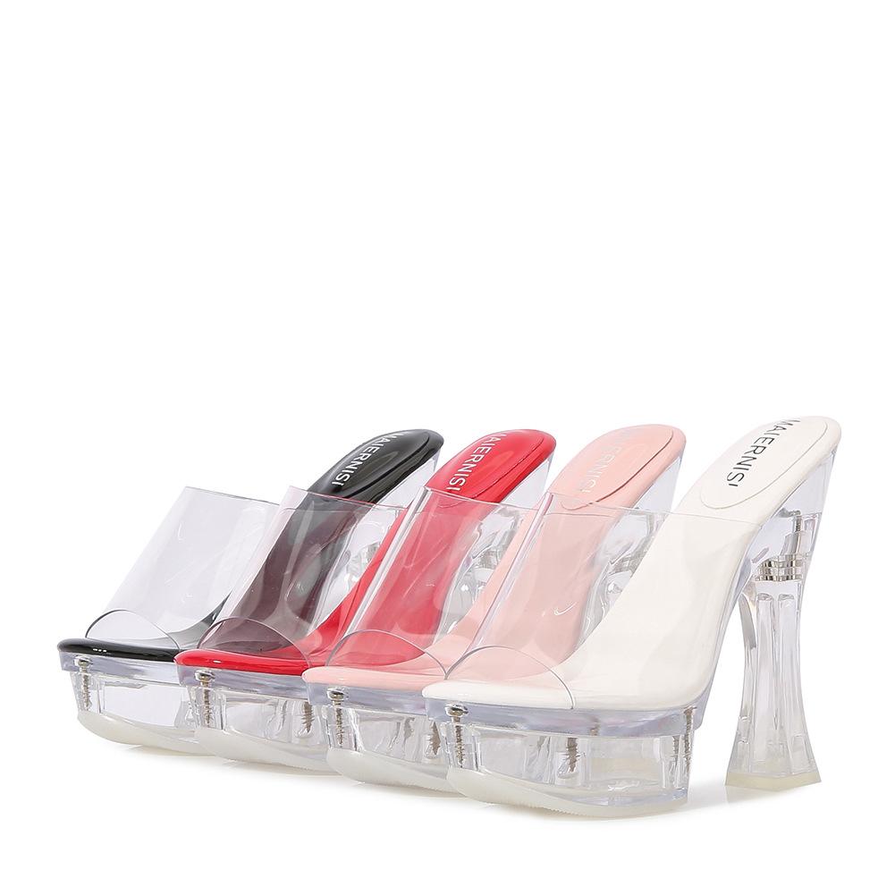 Fashion colored crystal heel, cool slippers outside, transparent heel, special sandals, women's large size.