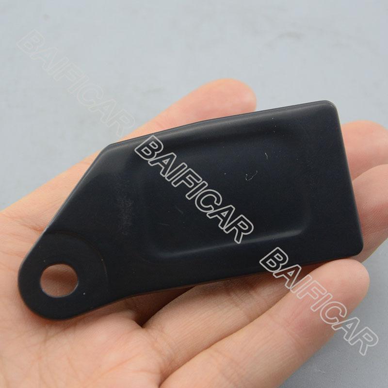 Baificar Brand New Genuine Tailgate Reversing Camera Cover Hole Cap 7403A305 For Mitsubishi ASX