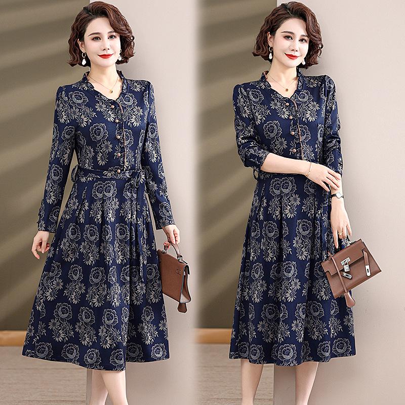 Autumn 2026 Classic Qipao Dress for Women: Timeless Elegance for Middle-Aged & Elderly