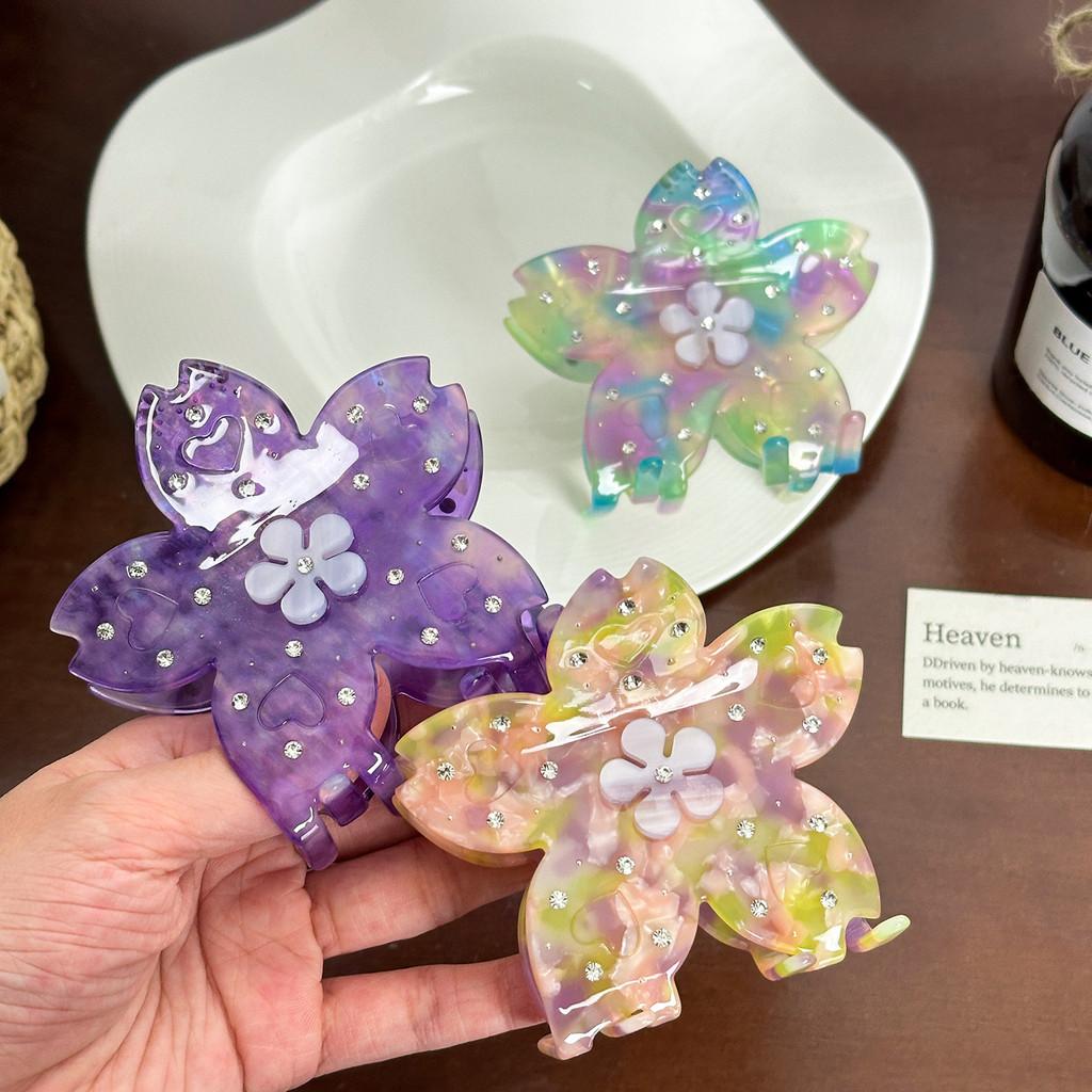 Fashion-forward Multicolor Acetate Hair Claw Clip With Eye-catching Floral Patterns