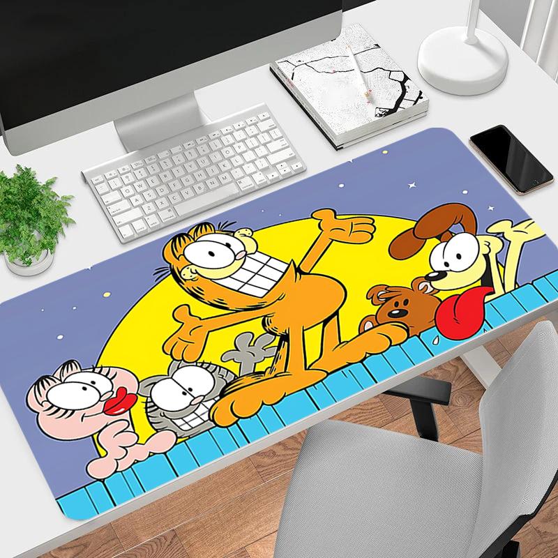 1Pc Garfield'S Cosmic Adventure Gaming Mouse Pad Keyboard Desk Mat Non-slip Rubber Lock Edge Waterproof Computer Mousepad for Office Home Decor Y187
