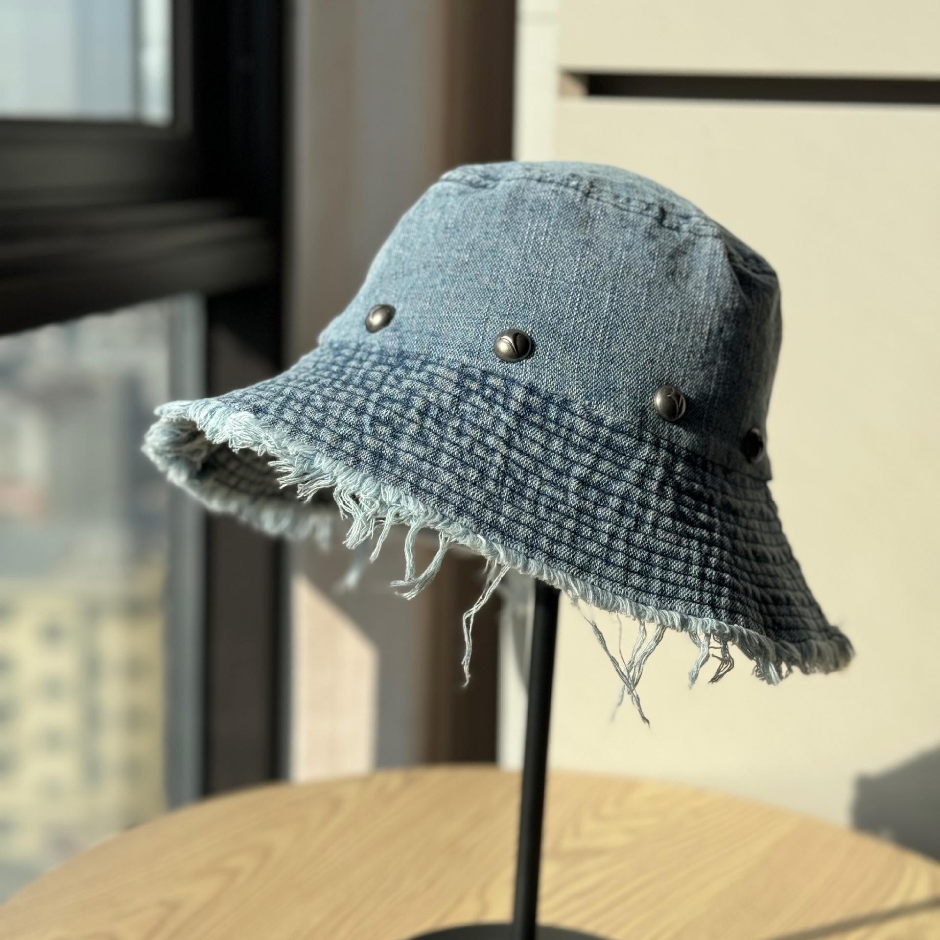

New vintage distressed raw edge denim fisherman hat for women, spring and summer, large brim sun protection hat, versatile rivet bucket hat Adult54-60Adjustable синій