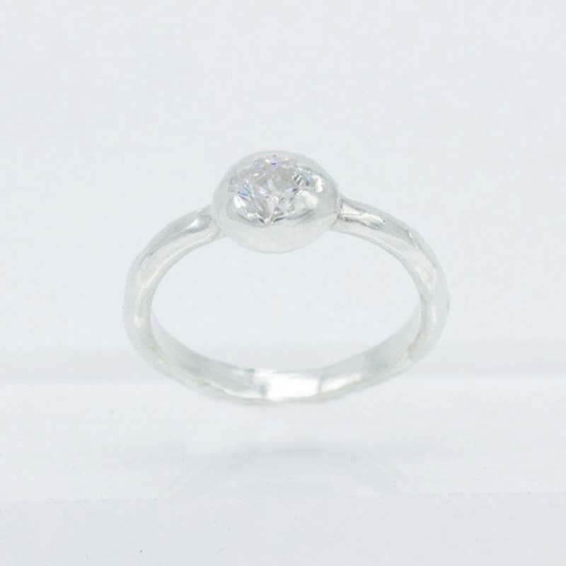 studio curve Princess ring