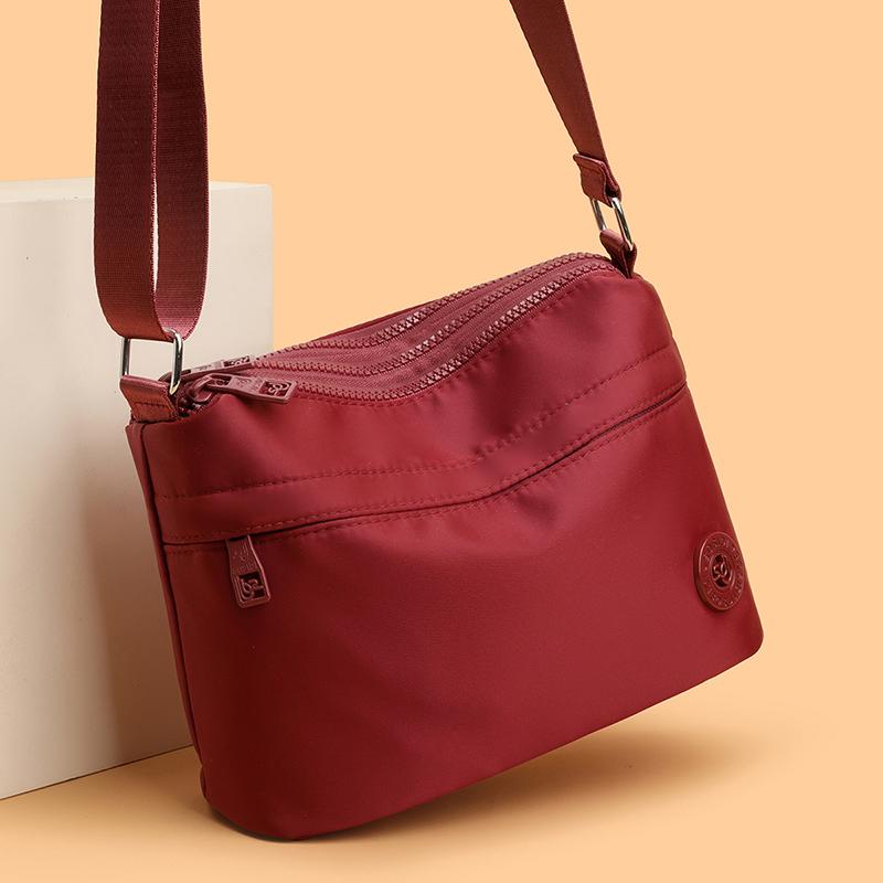 Lightweight Crossbody Bag Women Sports Commuter Shoulder Bag