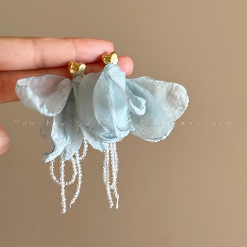 Resort Style Sunflower Earrings - Spring/Summer 2025 Collection for Women
