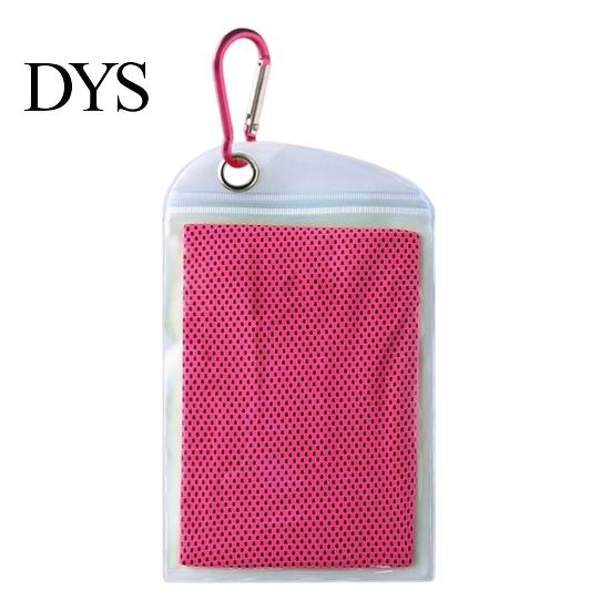 Outdoor Sports Cooling Accessory 100x30cm Unisex Towel, Portable Wrap with Carabiner, Breathable Polyester Cloth Instant Chill Towel for Workout