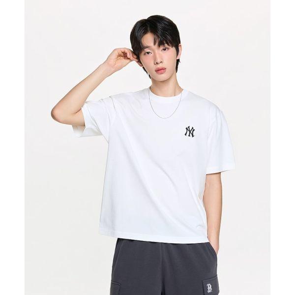 MLB New York Yankees Loose Fit Crew Neck Short Sleeve T-Shirt Unisex tops 3ATSV0163-50IVS