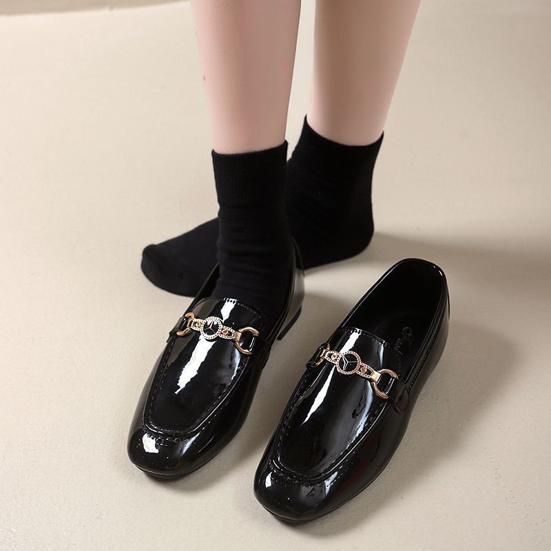 Fashion outer wear square head comfortable versatile loafers women's spring and autumn 2025 new popular commuter small leather shoes women
