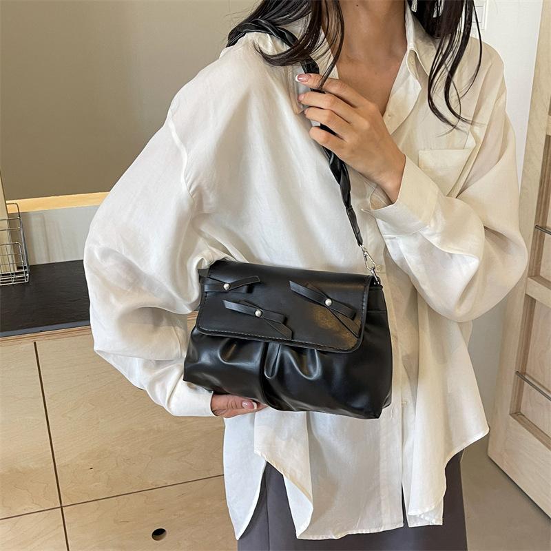 Korean Version of Simple Design Bow Casual Personalized Bag Women's 2025 Spring and Summer New Beautiful Messenger Small Square Bag