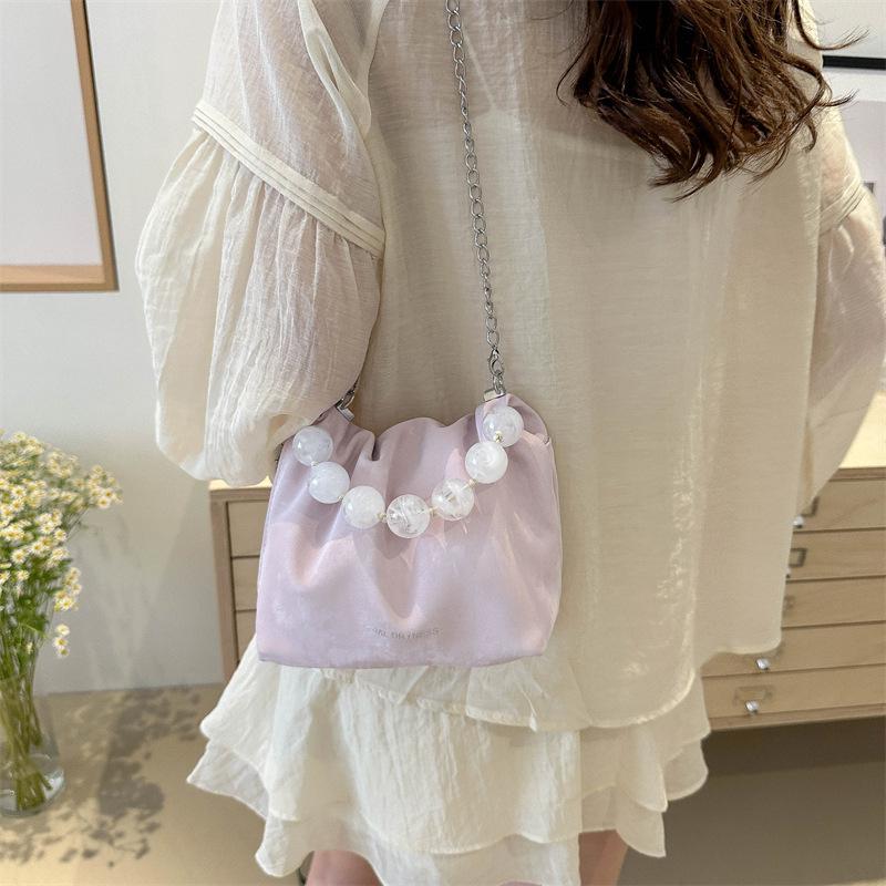 New Chinese Bag 2025 New Trendy Fashion Niche Underarm Bag Versatile Chain Women's Crossbody Portable Cloud Bag