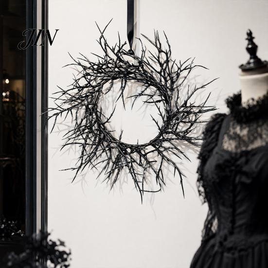 Halloween Party Decor Thorns Wreath, Realistic Spiked Branches, Horror Theme Decoration, Eerie Decoration Dead Branch Spooky for Haunted House Wreath