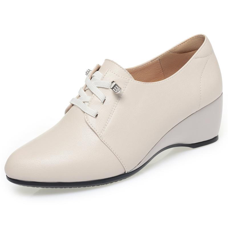 Fashion Mom Shoes Soft Sole Comfortable Singles Shoes Middle-Aged Flat Shoes Middle-Aged Elderly Wedge-Lace Leather Shoes Spring Style