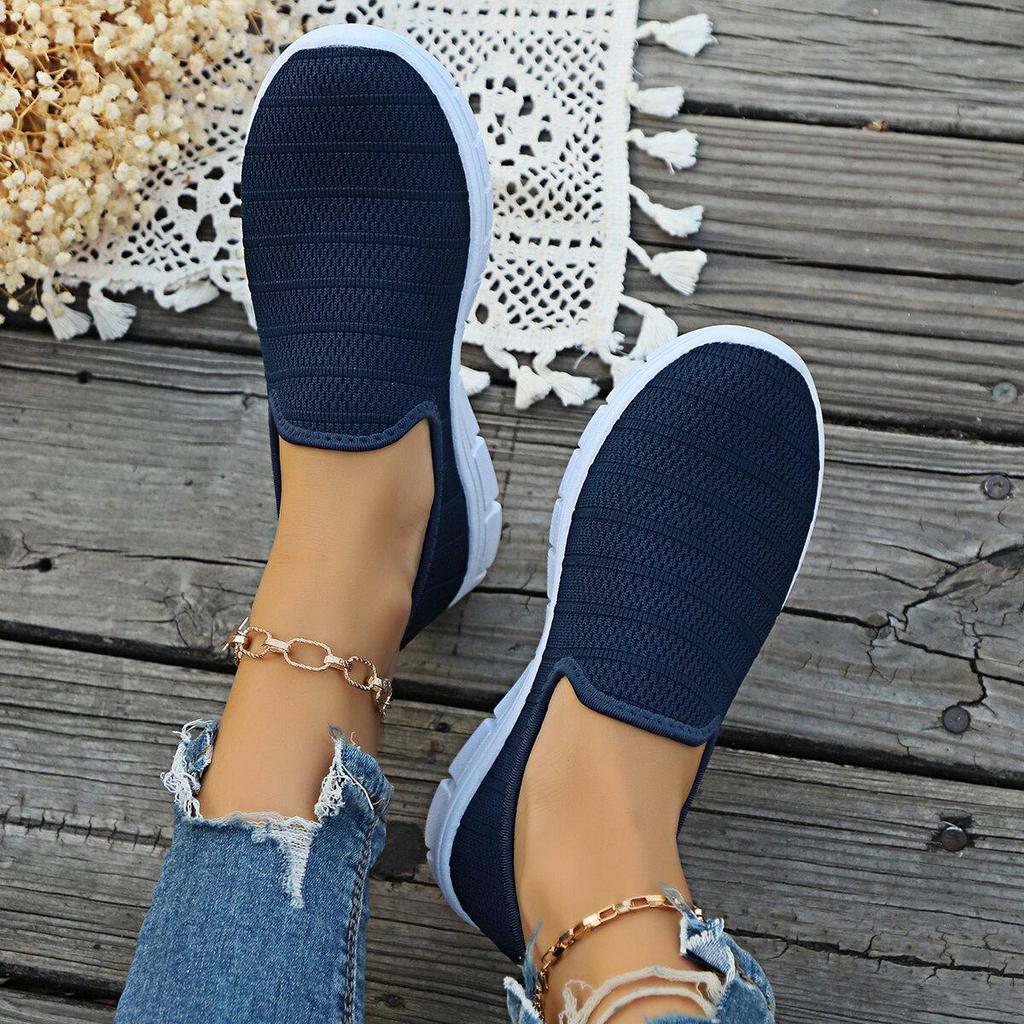 2024 Summer European & American Solid Color Casual Slip-On Flats, Breathable Lightweight Flyknit Plus Size Shoes.