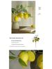 Composizione Floreale Fresca Stile Foresta con Rami di Limone per Decorazione Soggiorno o Vetrine