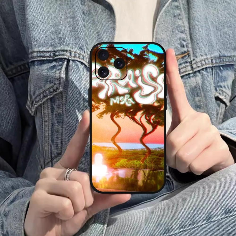 Singer Mora Phone Case For iPhone Mini 11 12 13 14 15 Pro XS Max X Plus SE XR Black Soft Shell