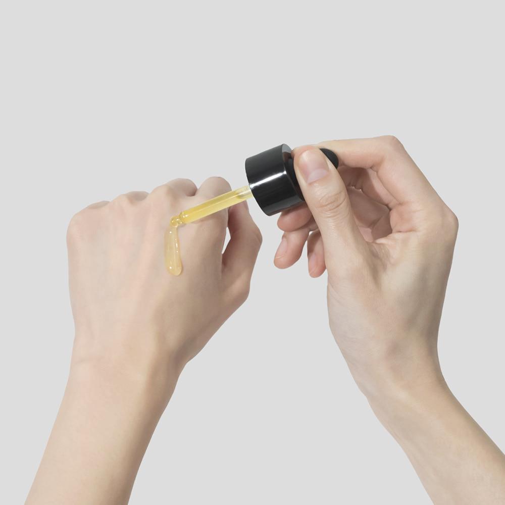 P.CALM Vitamin C E Ferulic Acid 20 Glow Serum 20g