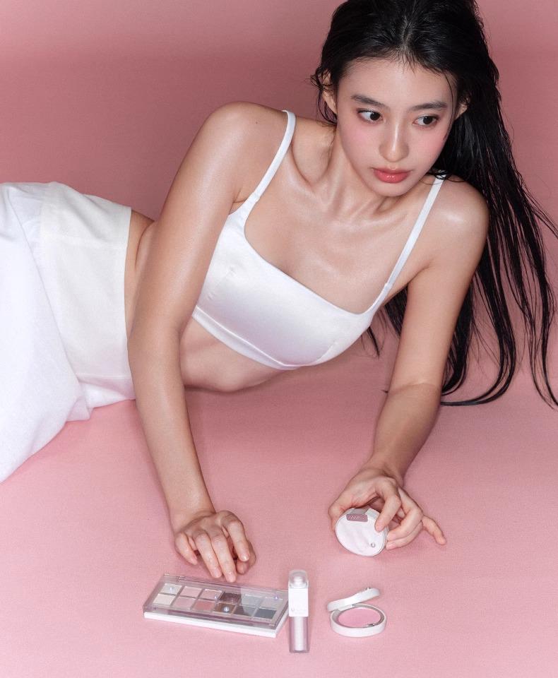 Oyster Heart Joocyee Yeast Honey Powder Blush & Matte Nude Pink Highlighter Cream